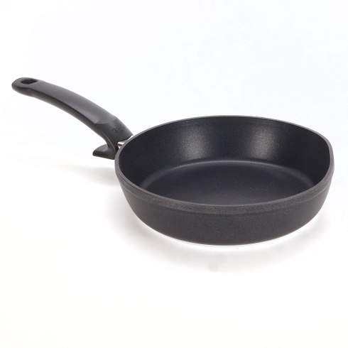 Fissler levital comfort/hliníková panvica s nepriľnavým povrchom (Ø 24 cm) a prvotriednym efektom