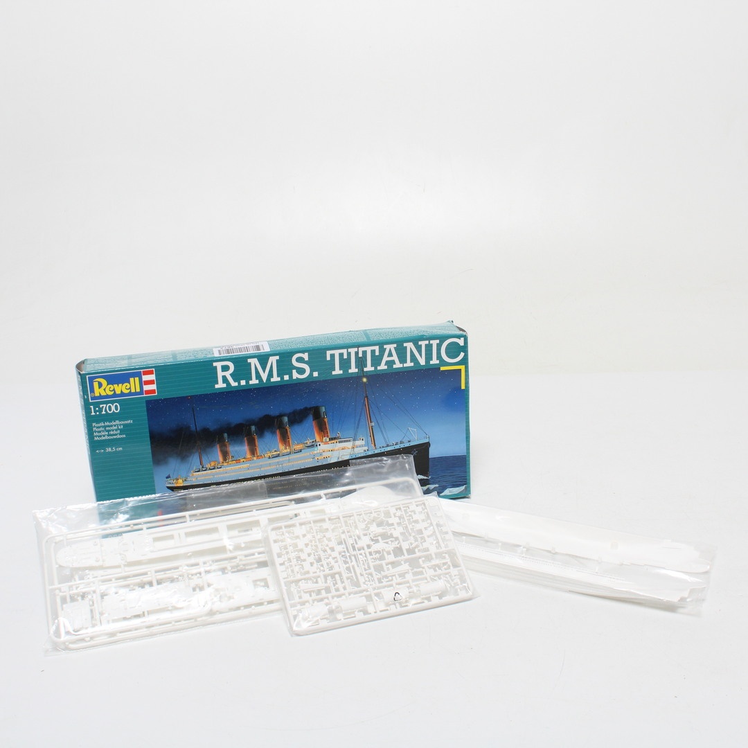 Plastikový model Titanic Revell 05210 