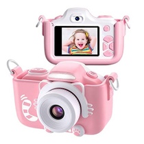 Fotoaparát Kriogor růžové barvy