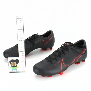 Pánské černé kopačky Nike at5269-060 