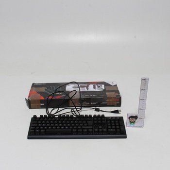 Podsvícená klávesnice SteelSeries Apex M750 