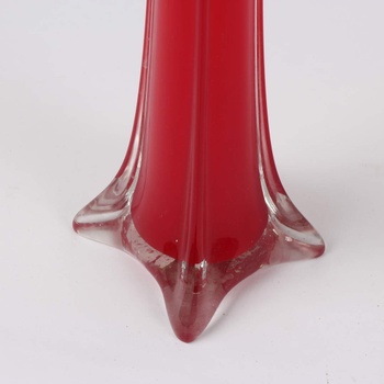 Váza vysoká červená skleněná