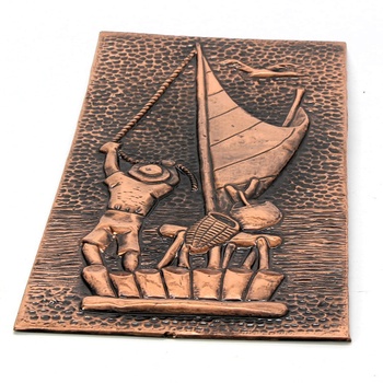Bronzová destička s námořníkem 
