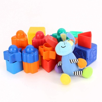 Kostky a plyšová hračka pro děti