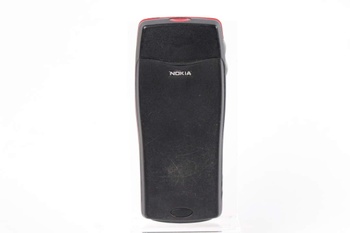 Mobilní telefon Nokia 8210 červený