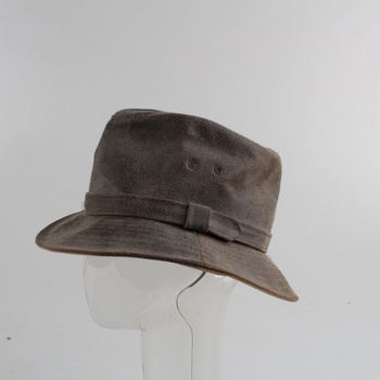 Pánský klobouk hnědé barvy, kožený