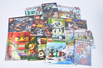 Časopisy a návody na skládání Lego 