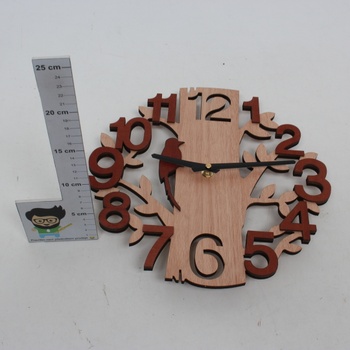 Dřevěné nástěnné hodiny Umi