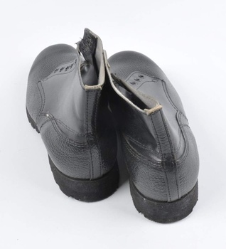 Pracovní obuv pánská černá  