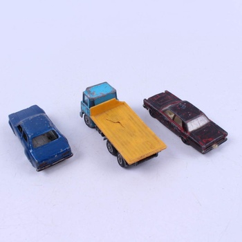 Modely aut 3 různé typy   