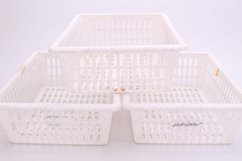 Boxy plastové dírkované bílé 3 kusy