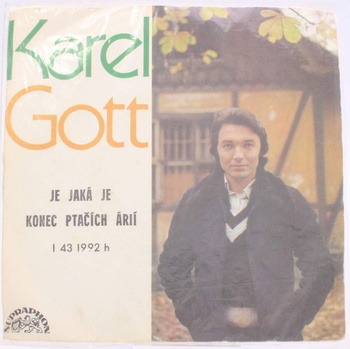 Vinyl Karel Gott: Je jaká je; Konec ptačích árií