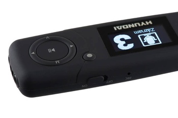 MP3 přehrávač Hyundai MP 366 FM B černý