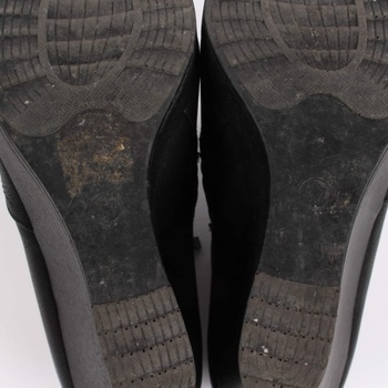 Dámské boty na klínovém podpatku ADK černé