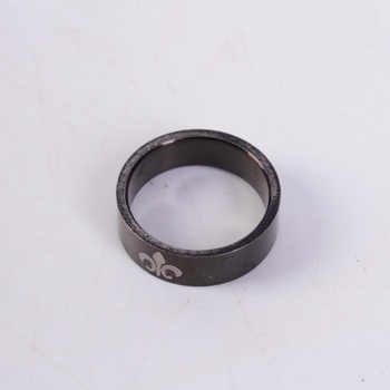 Ocelový prsten tmavý se znakem