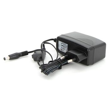 Switch Netgear FS308 8 portový černý