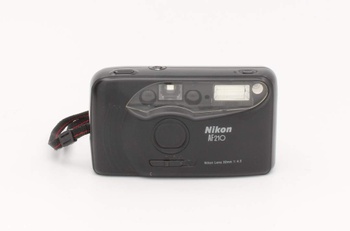 Analogový fotoaparát Nikon AF210