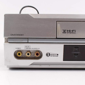 VHS přehrávač Toshiba V633EW