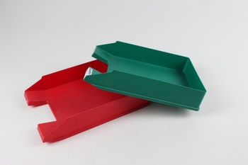 Plastové pořadače zelený a červený 