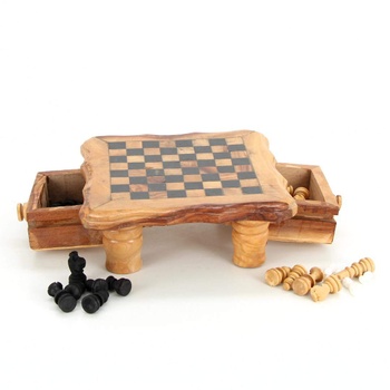 Šachová deska dřevěná s přihrádkami