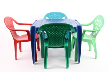 Dětský set: 4x židle a stůl