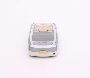 Mobilní telefon Nokia 3100, stříbrný