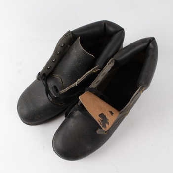 Pracovní obuv na tkaničky černá
