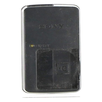 Nabíječka akumulátorů Sony SUO7613-8003