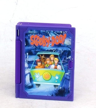 Figurka s nápisem Scooby-Doo! na krabičce
