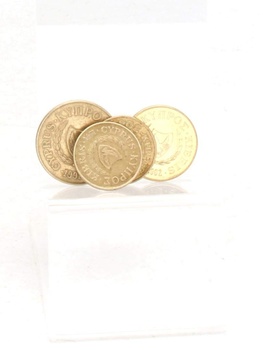 Kyperské mince v hodnotě 5, 10 a 20