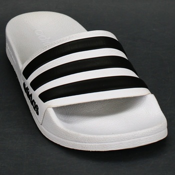 Dětské pantofle Adidas, černo-bílé