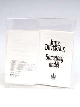 Kniha Jude Deveraux: Sametový anděl