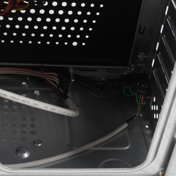 PC ATX skříň ze zdrojem 350 W černostříbrná