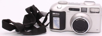 Digitální fotoaparát HP 613 