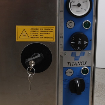 Horkovzdušný sterilizátor TITANOX