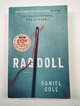 Daniel Cole: Ragdoll