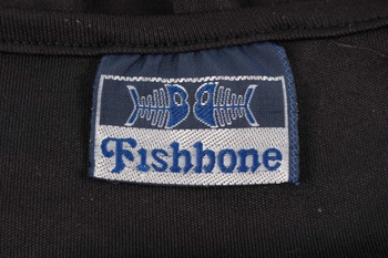 Dámské šaty Fishbone černé s bílým pruhem