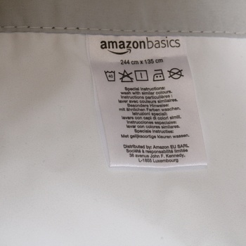 Tepelně izolační clona Amazon Basics