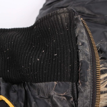 Dámská bunda Orsay černá s kapucí a kožíškem