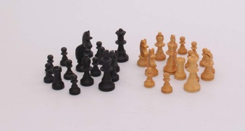 Cestovní šachy dřevěné v etui
