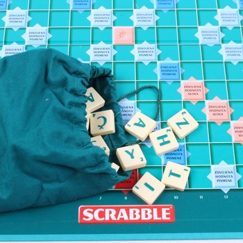 Stolní hra Mattel: Scrabble Original