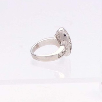 Dámský prsten s kamínky, bižuterie