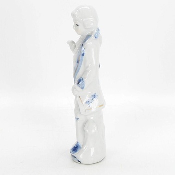 Porcelánová figurka muže 18 cm