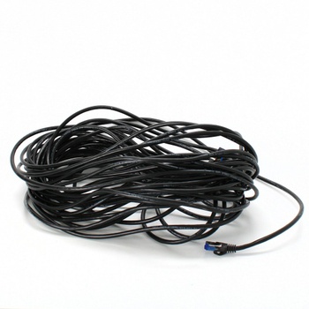 Kabel černé barvy, délka 25m