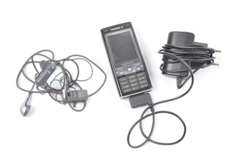 Mobilní telefon Sony Ericsson K800i černý