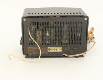 Historické rádio Philips 208 U-45/P