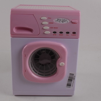 Růžová pračka Casdon 621 na baterie