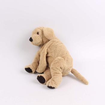 Plyšová hračka ležící hnědý pes 
