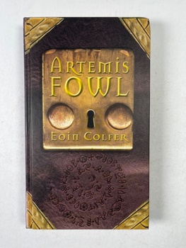 Eoin Colfer: Artemis Fowl Pevná (2002)
