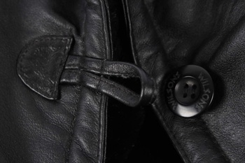 Dámská bunda černá kožená s kapucí